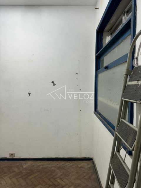 Apartamento à venda com 4 quartos, 170m² - Foto 21