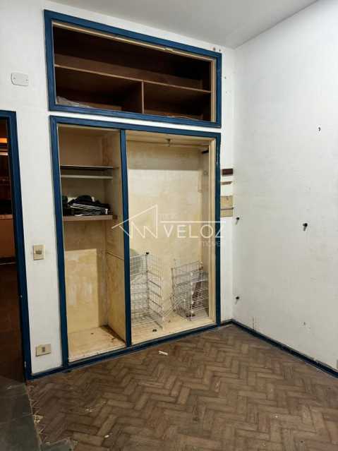 Apartamento à venda com 4 quartos, 170m² - Foto 28