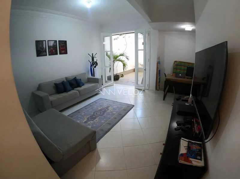 Apartamento à venda com 2 quartos, 58m² - Foto 3