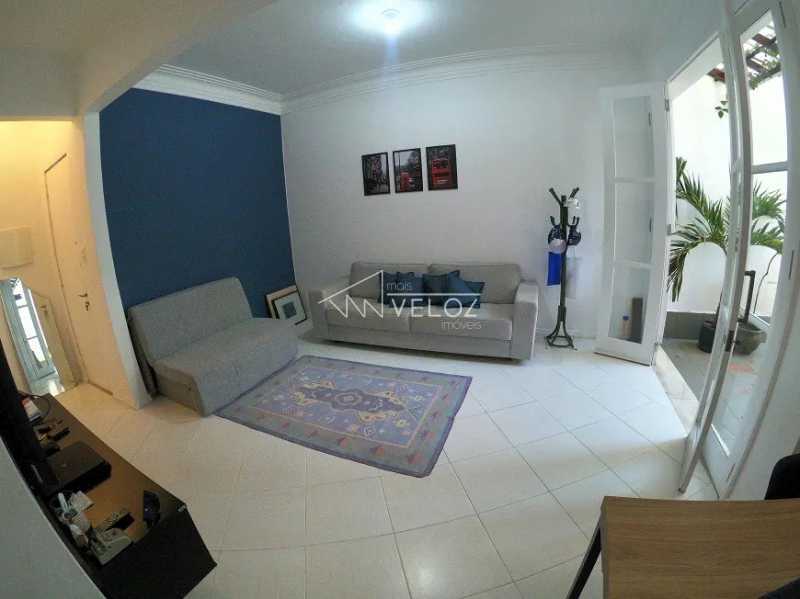 Apartamento à venda com 2 quartos, 58m² - Foto 4