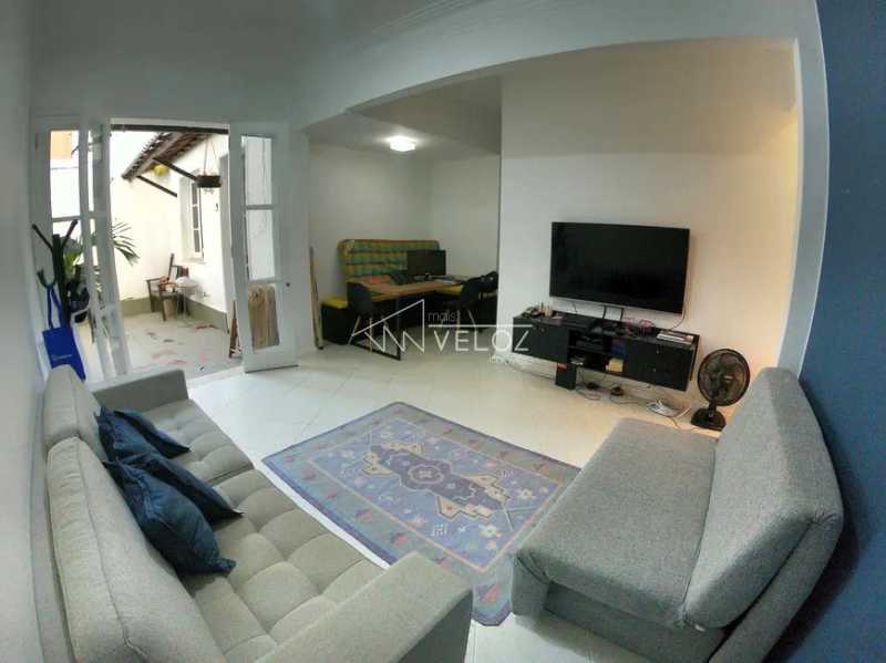 Apartamento à venda com 2 quartos, 58m² - Foto 1