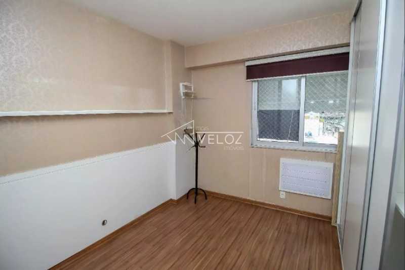 Apartamento à venda com 2 quartos, 75m² - Foto 15