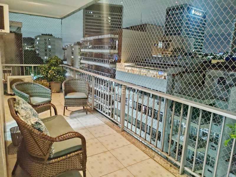 Apartamento à venda com 4 quartos, 198m² - Foto 27