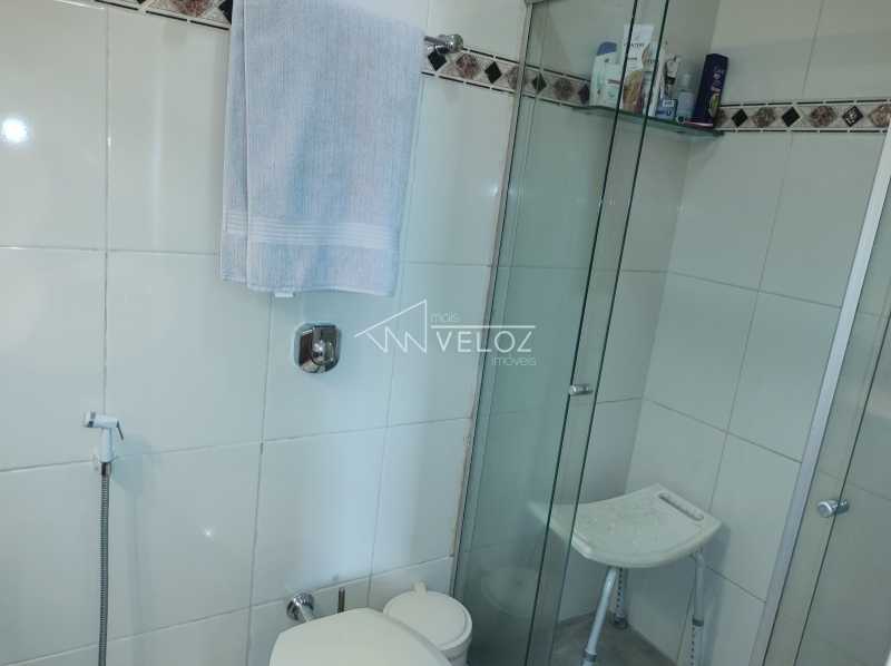 Apartamento à venda com 4 quartos, 198m² - Foto 16