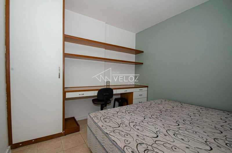 Apartamento à venda com 2 quartos, 81m² - Foto 2