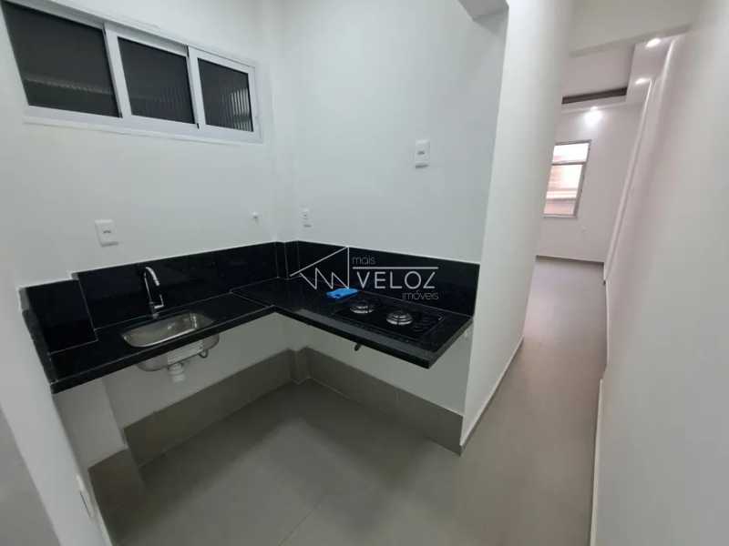 Kitnet e Studio à venda com 1 quarto, 30m² - Foto 7