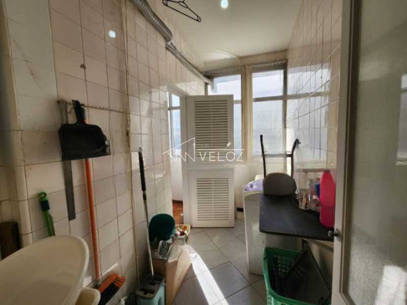 Apartamento à venda com 2 quartos, 75m² - Foto 19