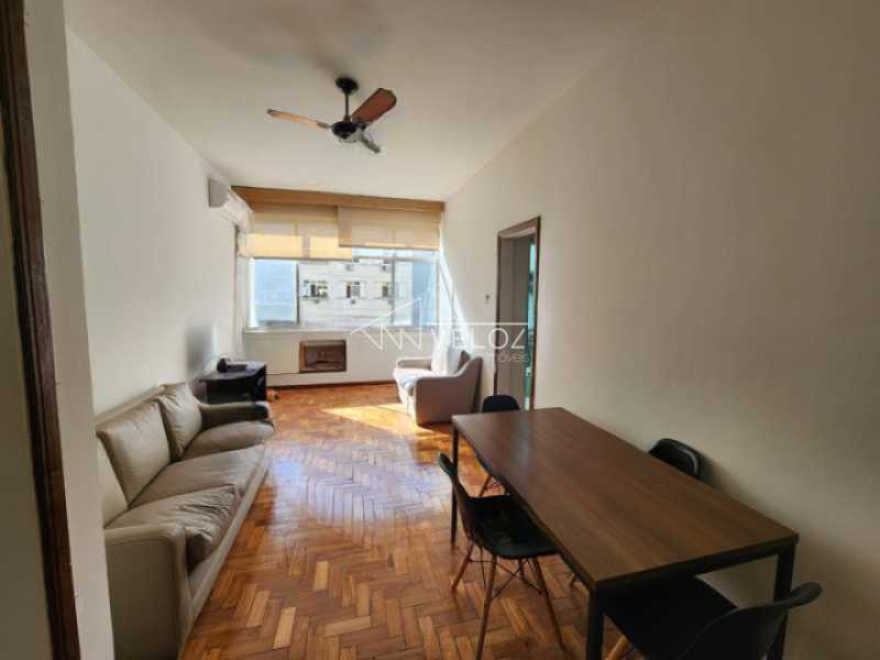 Apartamento à venda com 2 quartos, 75m² - Foto 3