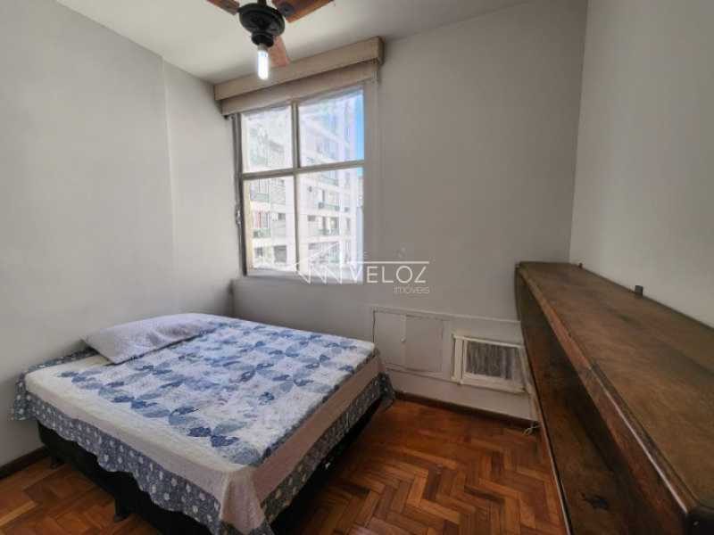 Apartamento à venda com 2 quartos, 75m² - Foto 11