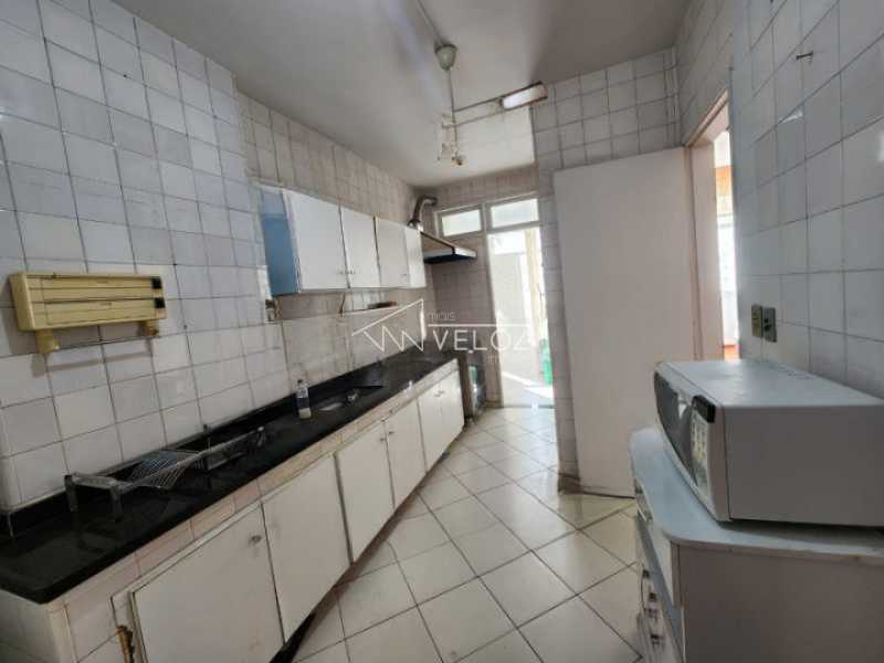 Apartamento à venda com 2 quartos, 75m² - Foto 23