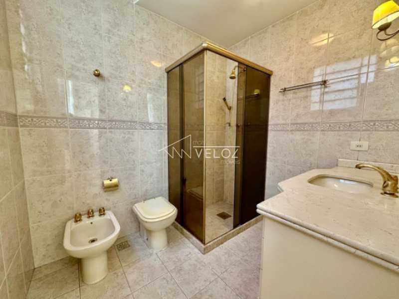 Apartamento à venda com 4 quartos, 180m² - Foto 4