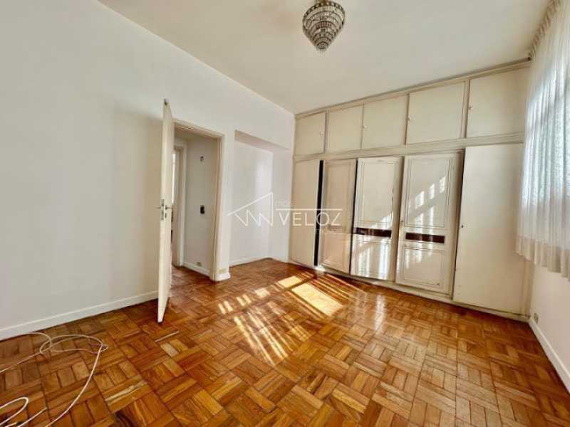 Apartamento à venda com 4 quartos, 180m² - Foto 6