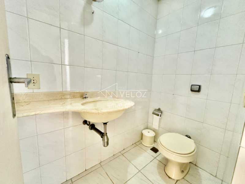 Apartamento à venda com 4 quartos, 180m² - Foto 9