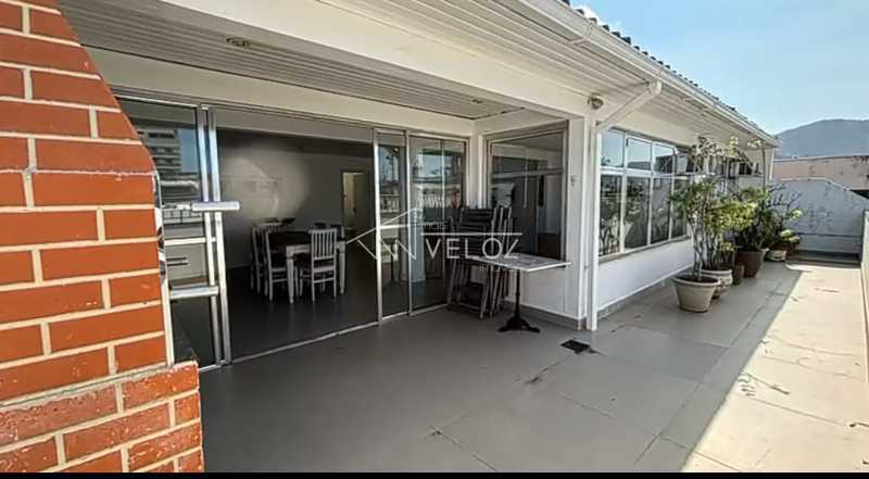 Cobertura à venda com 3 quartos, 400m² - Foto 1