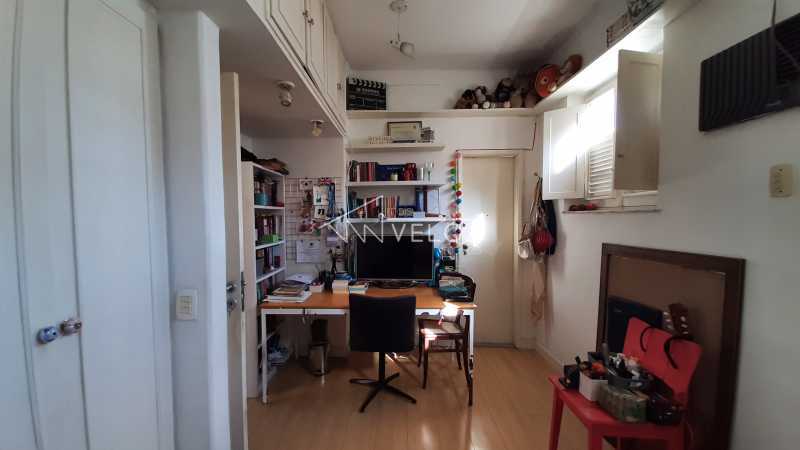 Apartamento à venda com 4 quartos, 221m² - Foto 13