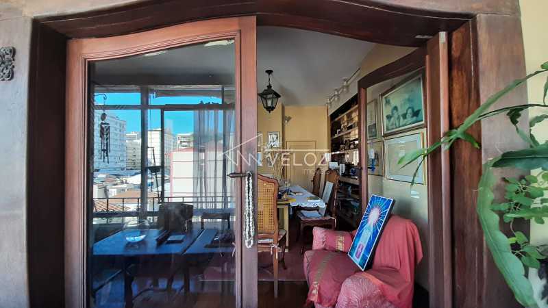 Apartamento à venda com 4 quartos, 221m² - Foto 24