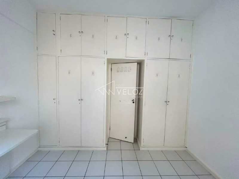 Apartamento à venda com 3 quartos, 119m² - Foto 12