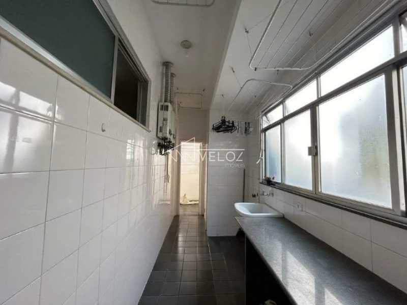 Apartamento à venda com 3 quartos, 119m² - Foto 22