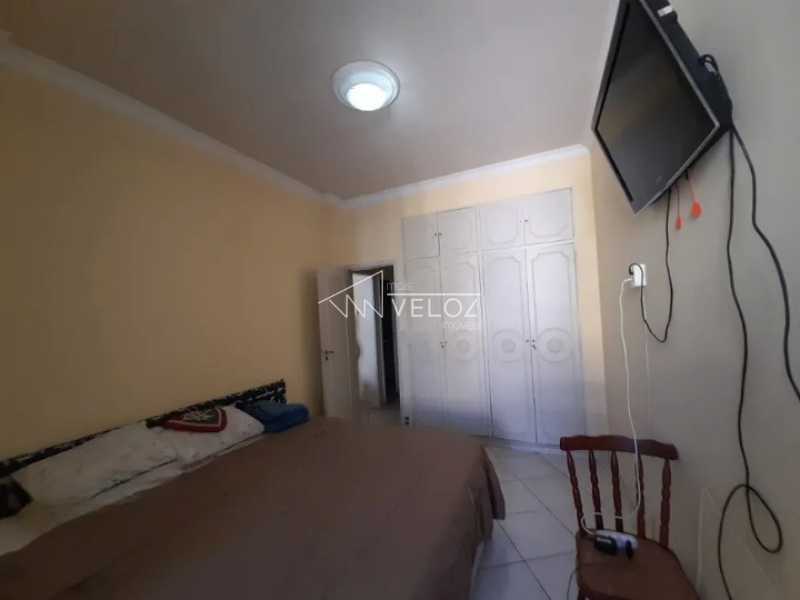 Apartamento à venda com 2 quartos, 72m² - Foto 11