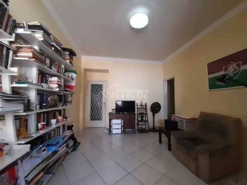 Apartamento à venda com 2 quartos, 72m² - Foto 6