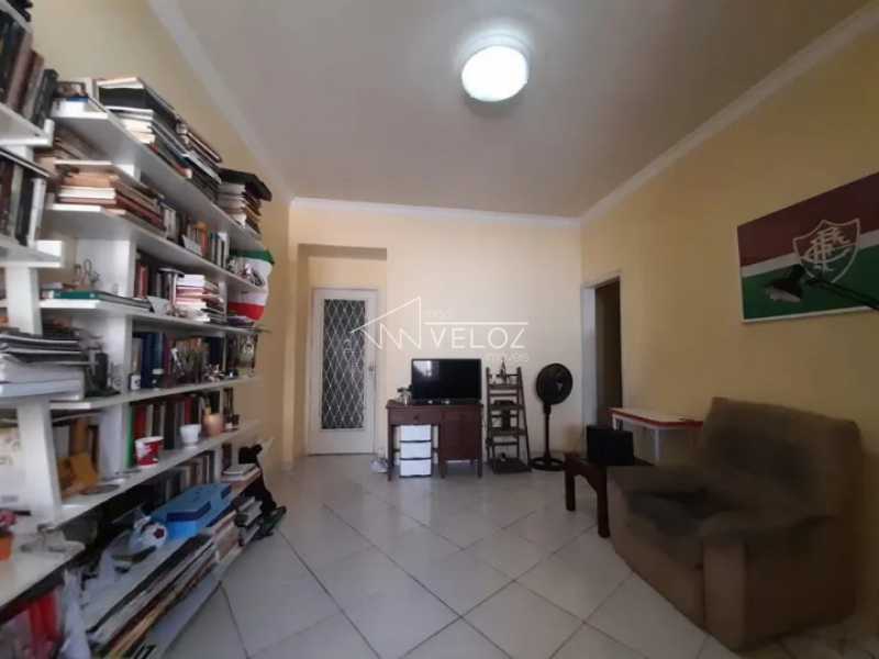 Apartamento à venda com 2 quartos, 72m² - Foto 8