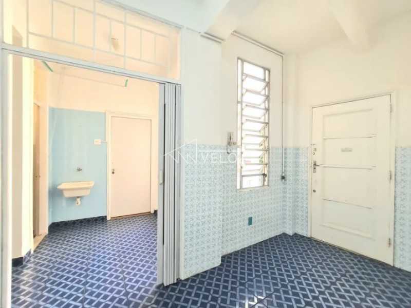 Apartamento à venda com 3 quartos, 160m² - Foto 21