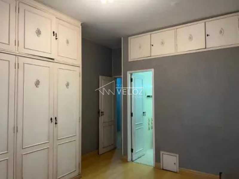 Apartamento à venda com 4 quartos, 237m² - Foto 11