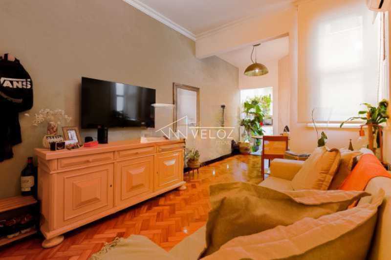 Apartamento à venda com 2 quartos, 53m² - Foto 1