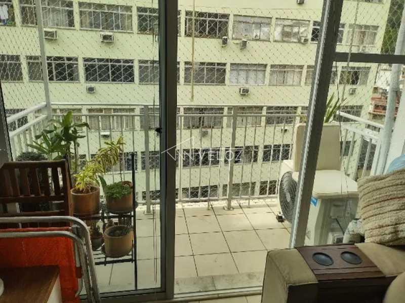 Apartamento à venda com 2 quartos, 60m² - Foto 2