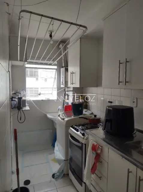 Apartamento à venda com 2 quartos, 60m² - Foto 9