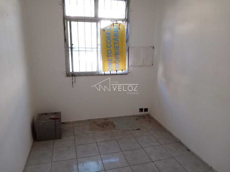 Apartamento à venda com 2 quartos, 70m² - Foto 12