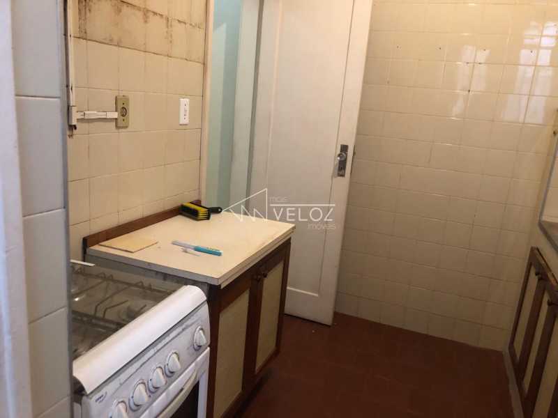 Apartamento à venda com 2 quartos, 76m² - Foto 7