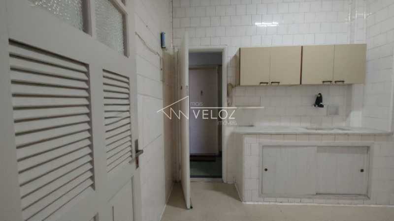 Apartamento à venda com 2 quartos, 75m² - Foto 7