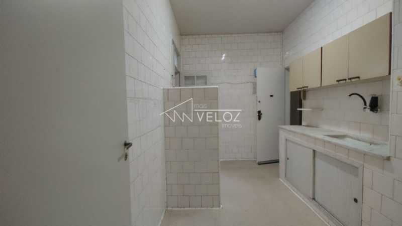 Apartamento à venda com 2 quartos, 75m² - Foto 8