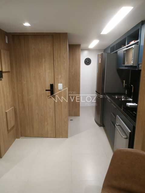 Apartamento à venda com 1 quarto, 56m² - Foto 12