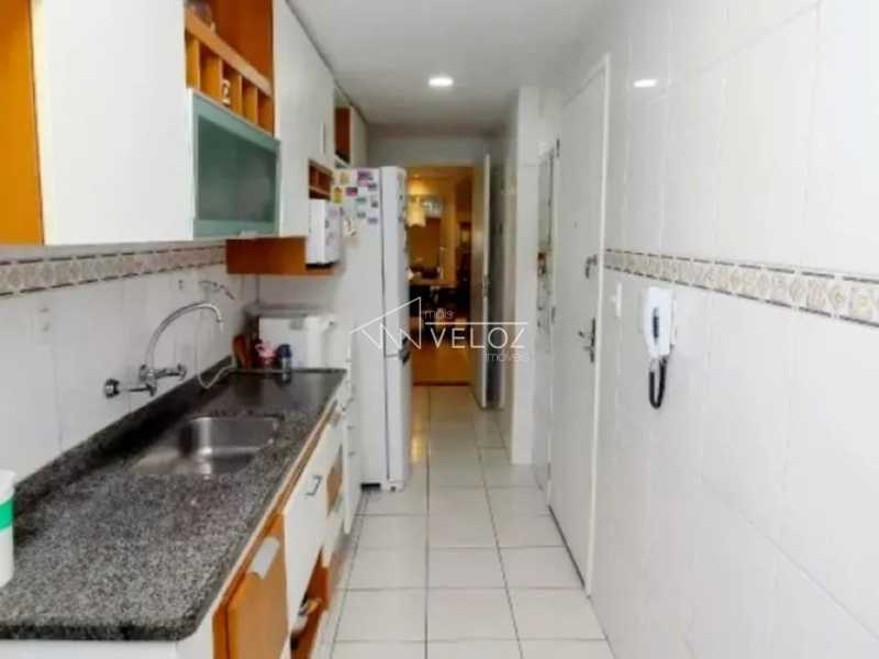 Apartamento à venda com 3 quartos, 106m² - Foto 20