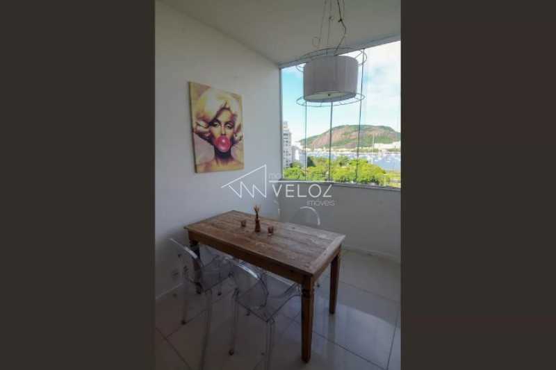 Apartamento à venda com 2 quartos, 80m² - Foto 1