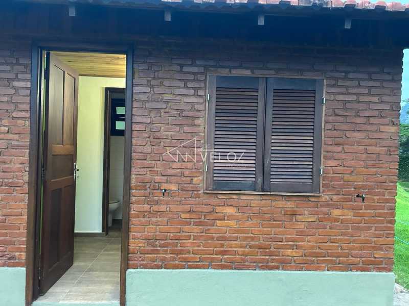 Casa à venda com 4 quartos, 261m² - Foto 25