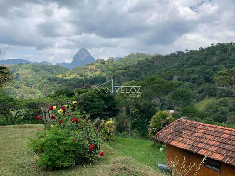 Casa à venda com 4 quartos, 261m² - Foto 29