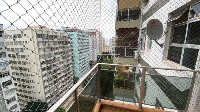 Apartamento à venda com 3 quartos, 100m² - Foto 2