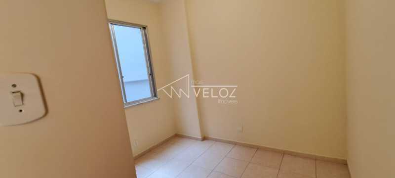 Apartamento à venda com 2 quartos, 58m² - Foto 13