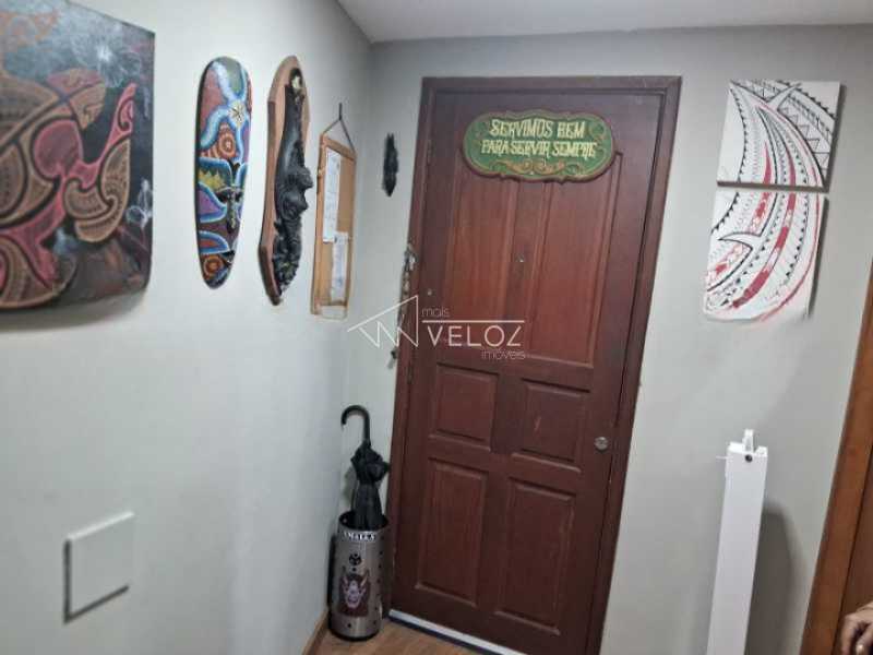 Apartamento à venda com 1 quarto, 110m² - Foto 9