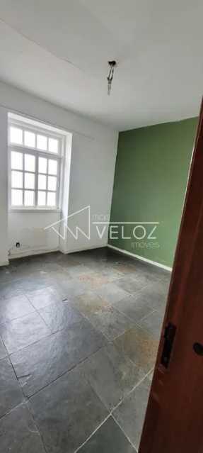 Casa à venda com 2 quartos, 100m² - Foto 13