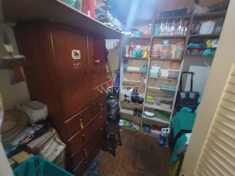 Apartamento à venda com 3 quartos, 119m² - Foto 32