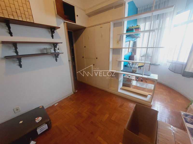 Apartamento à venda com 2 quartos, 80m² - Foto 21