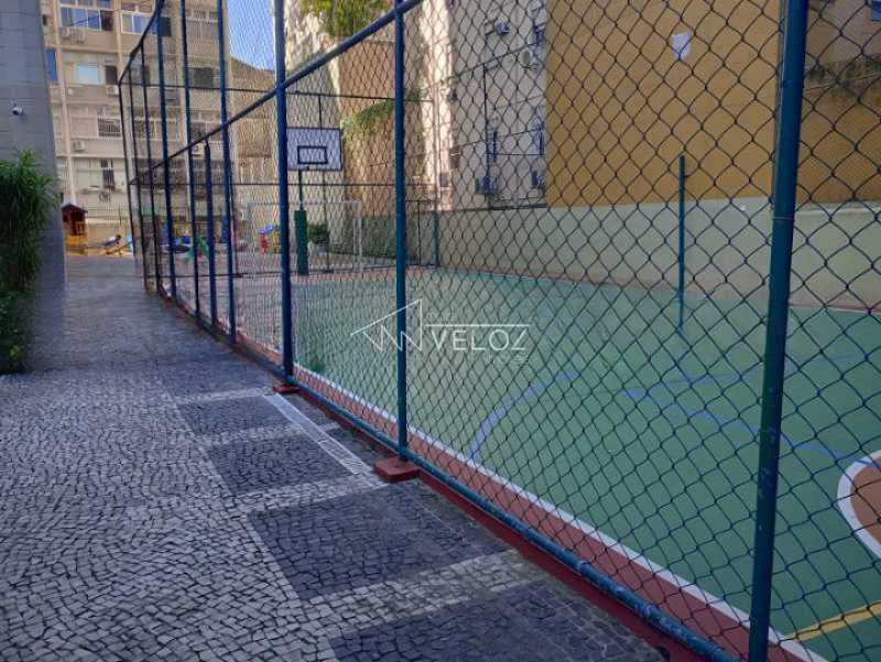 Apartamento à venda com 4 quartos, 175m² - Foto 21