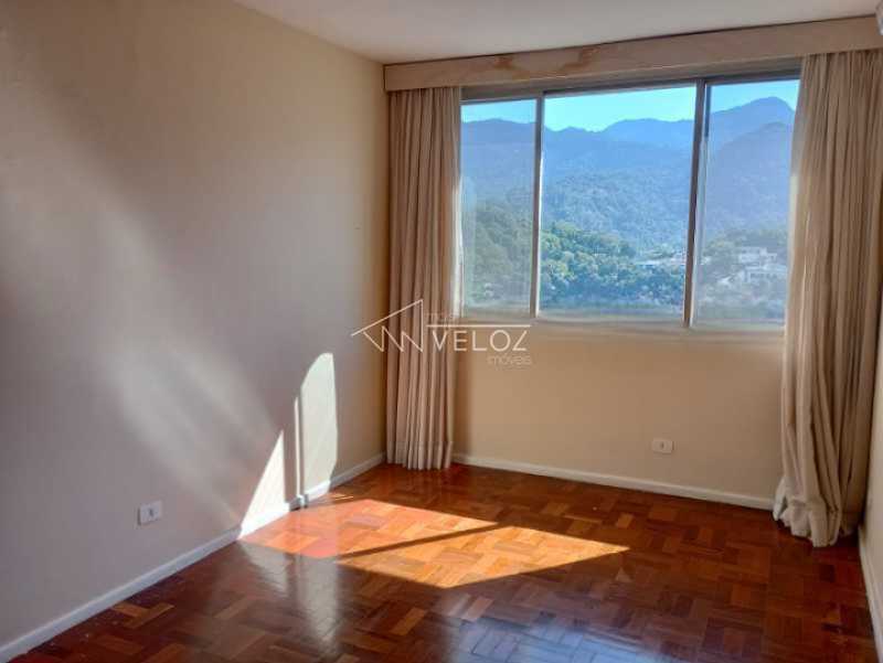 Apartamento à venda com 4 quartos, 175m² - Foto 19