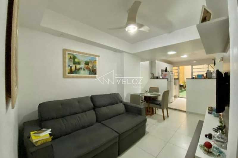 Apartamento à venda com 2 quartos, 57m² - Foto 1