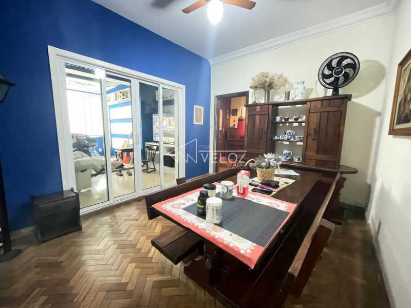 Apartamento à venda com 2 quartos, 111m² - Foto 1