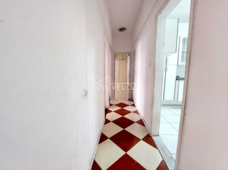 Apartamento à venda com 3 quartos, 130m² - Foto 13